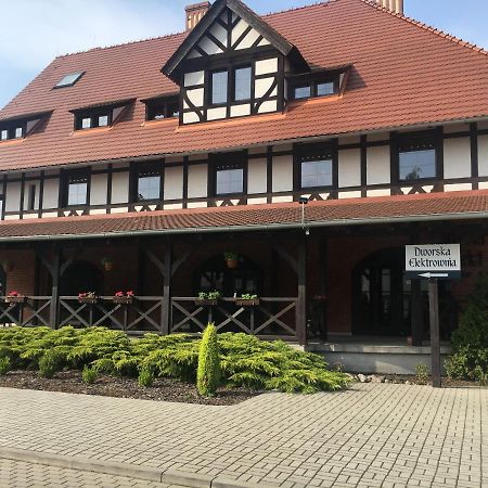 Dworska Elektrownia Hotel Kędzierzyn-Koźle Екстериор снимка