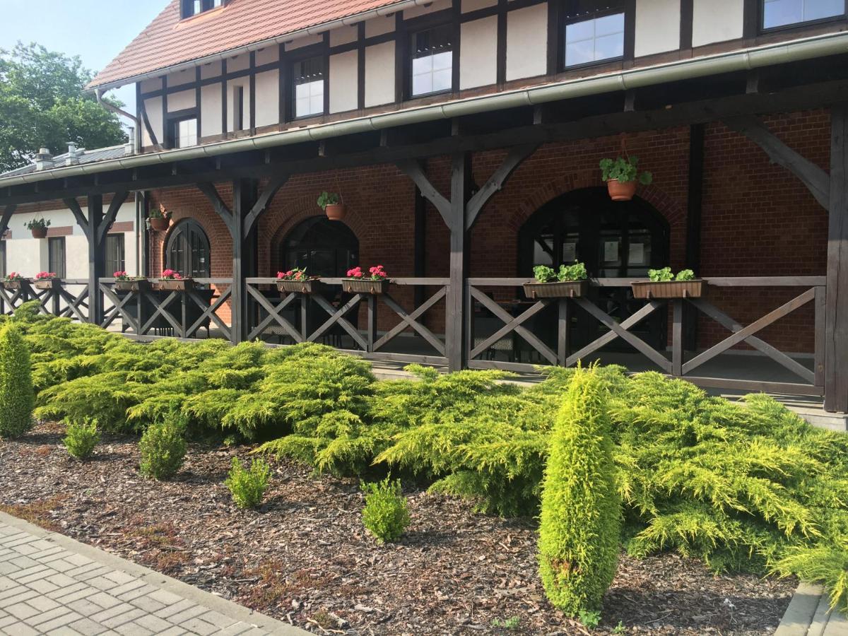 Dworska Elektrownia Hotel Kędzierzyn-Koźle Екстериор снимка